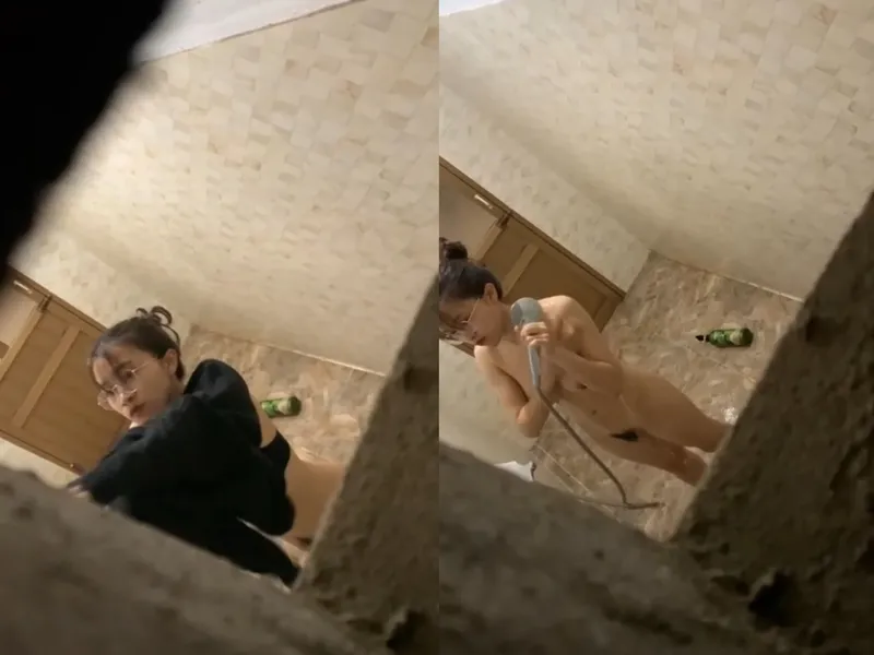 Quay lén ghệ vú to tắm, khe lỗ lồn chảy nước ròng ròng